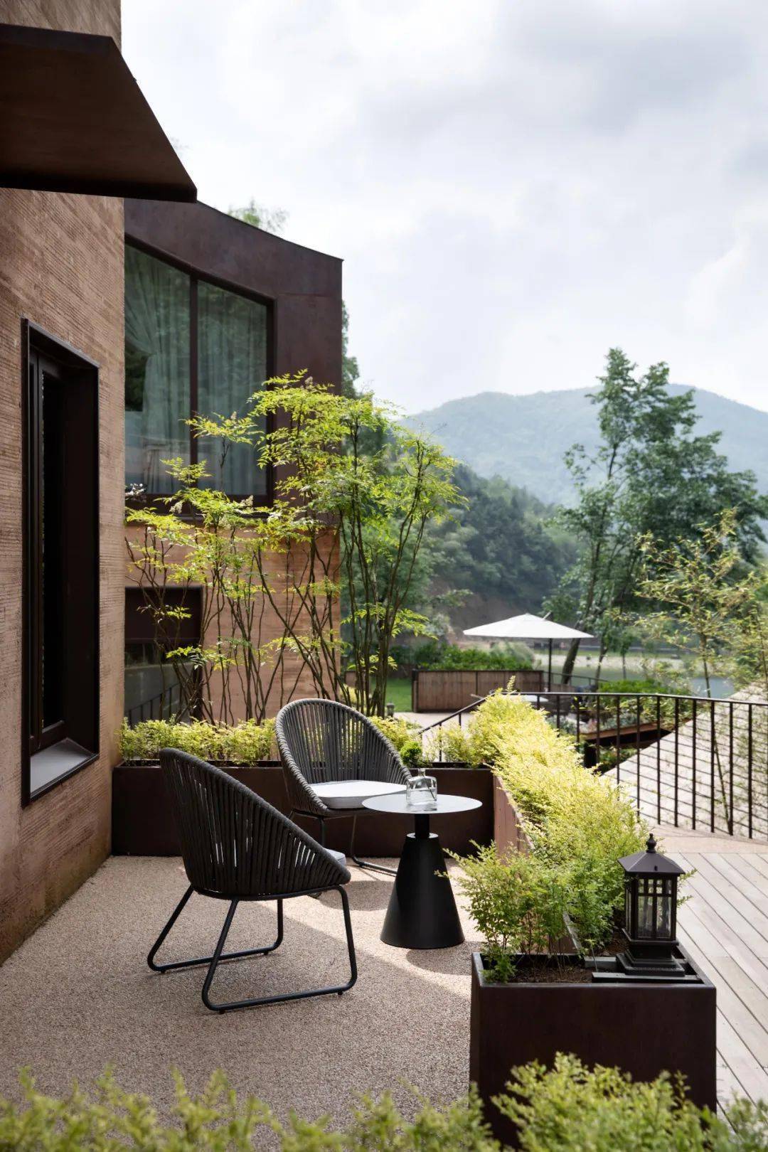 大山里的民宿10家最新优秀民宿设计