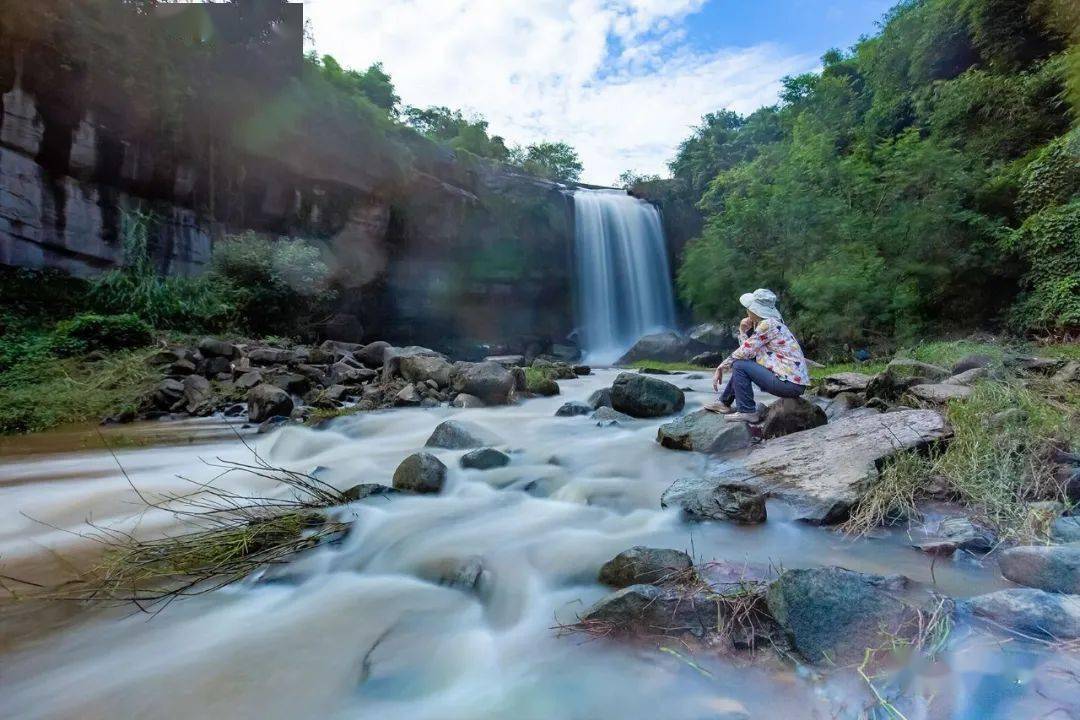 绝美原来长寿这里藏着一个瀑布
