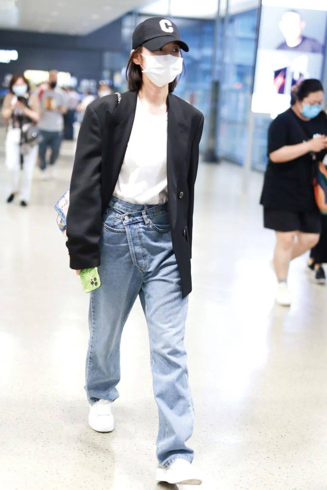 设计|“秋天的第一条长裤”必须是单宁做的!