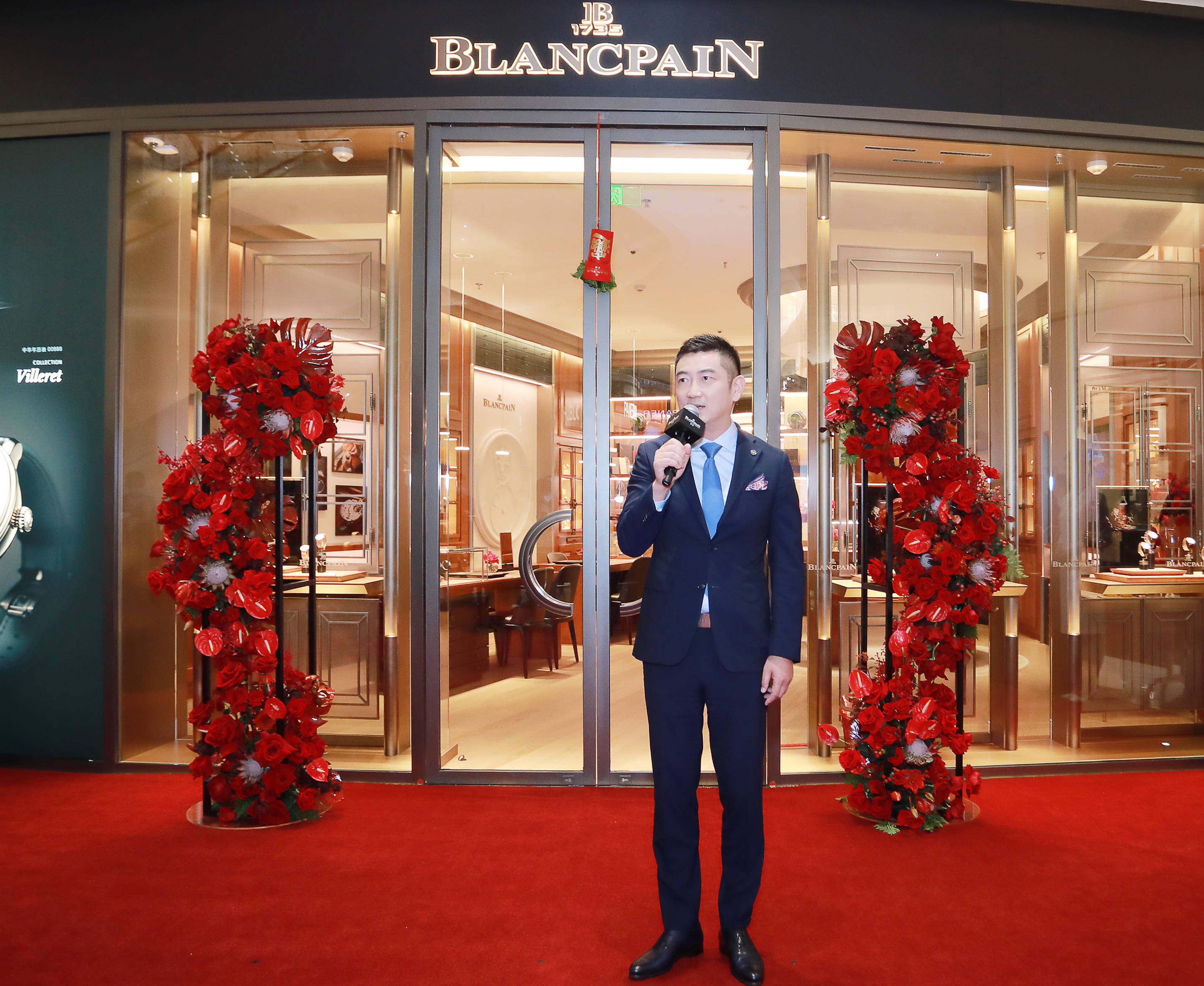 ���꺼��������µ꿪Ļ,��������ϯ��̸������������