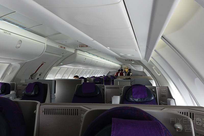 拔草国航b7478公务舱上海虹桥北京首都飞机餐超出实际预期