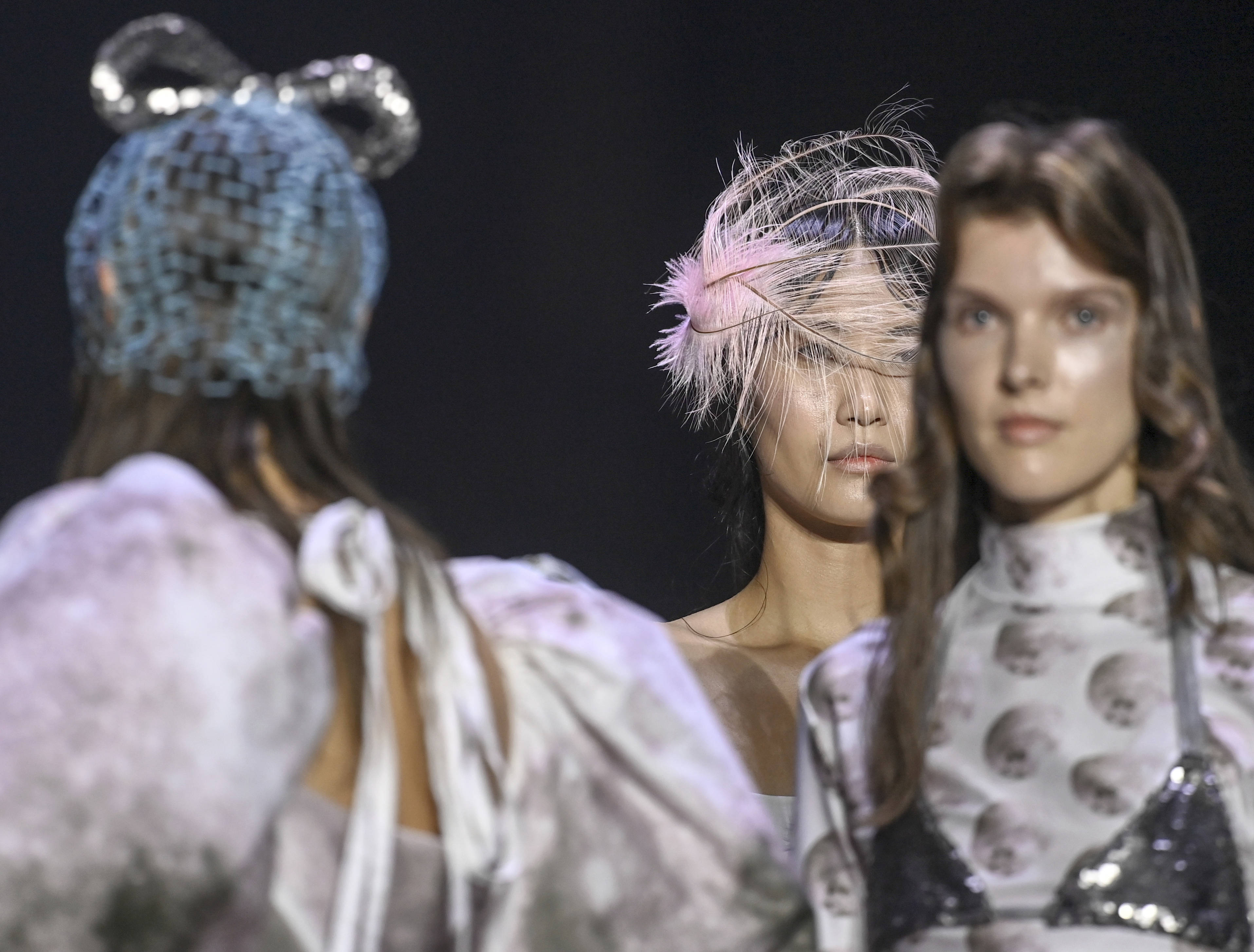 新华社|柏林时装周掠影