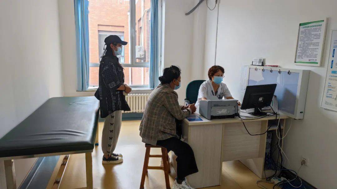 丹东市第一医院代挂提高就医效率的简单介绍