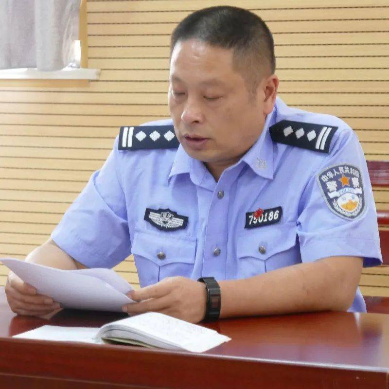 浦城县公安局副局长许荣进表示:对巡回检察组提出的问题,照单全收