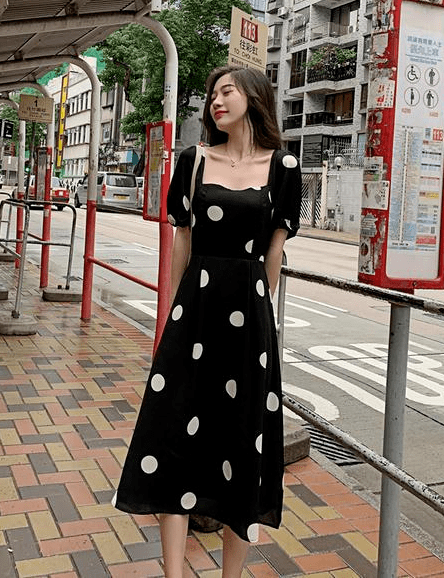 好点的连衣裙 b8fd5d9a4d0a444580c2fb9c7f4fd05b.png