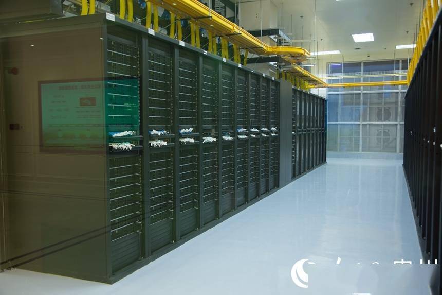 华为云全球最大数据中心正式投入使用