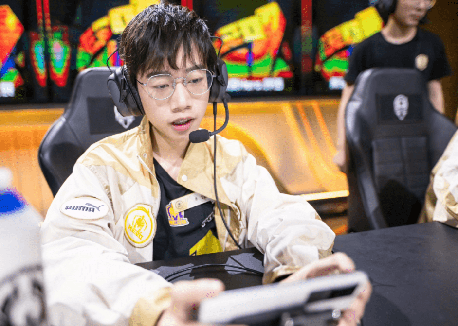 hero清融可能转不出去了超千万被多队争抢到头来输给了政策