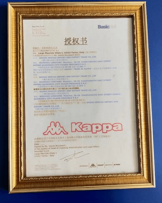 挡风|秒删!大牌代工厂冲锋衣,不到百元穿三季,保暖挡风又挡雨!