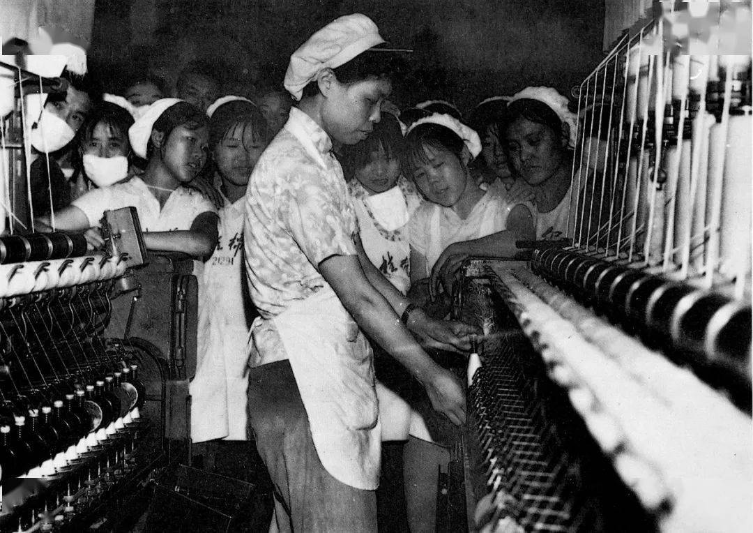 正宗老字号手工月饼一年只做30天做了36年