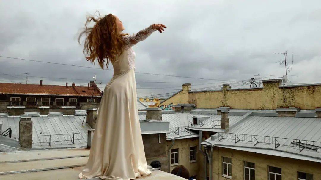 来看看俄罗斯的"大女主"有多强_电影