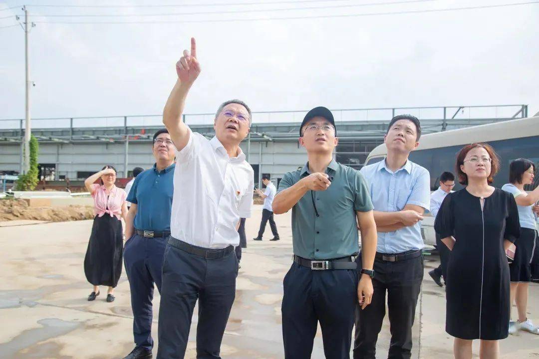 【工作动态】省厅王国臣副厅长赴我市开展"两在两同"建新功行动走访