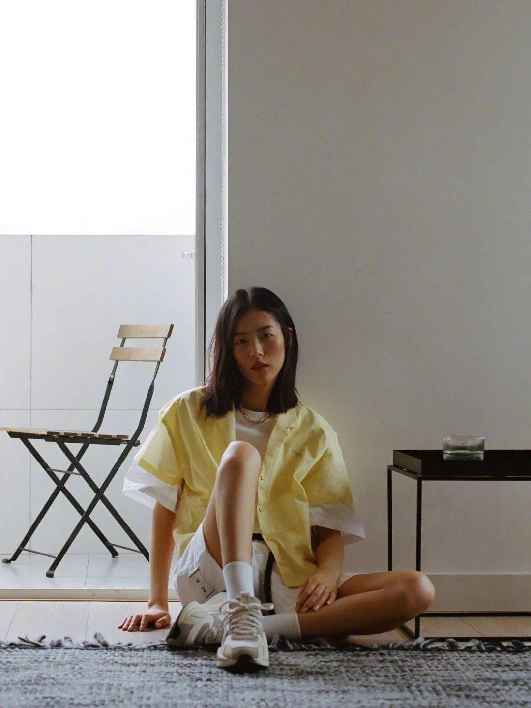 真香|老爹鞋“丑爆”？，但她们都在抢着穿，个性又时髦！