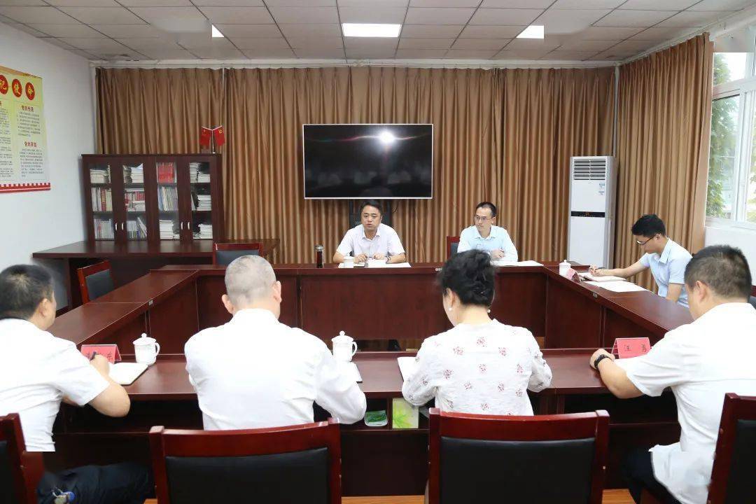 刘刚调研市纪委监委市委社治委工作