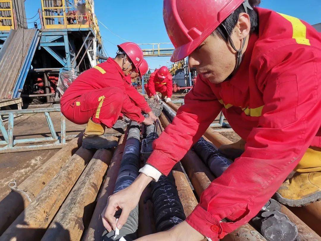 岗位立新功 | 录井人的工作日记_钻探