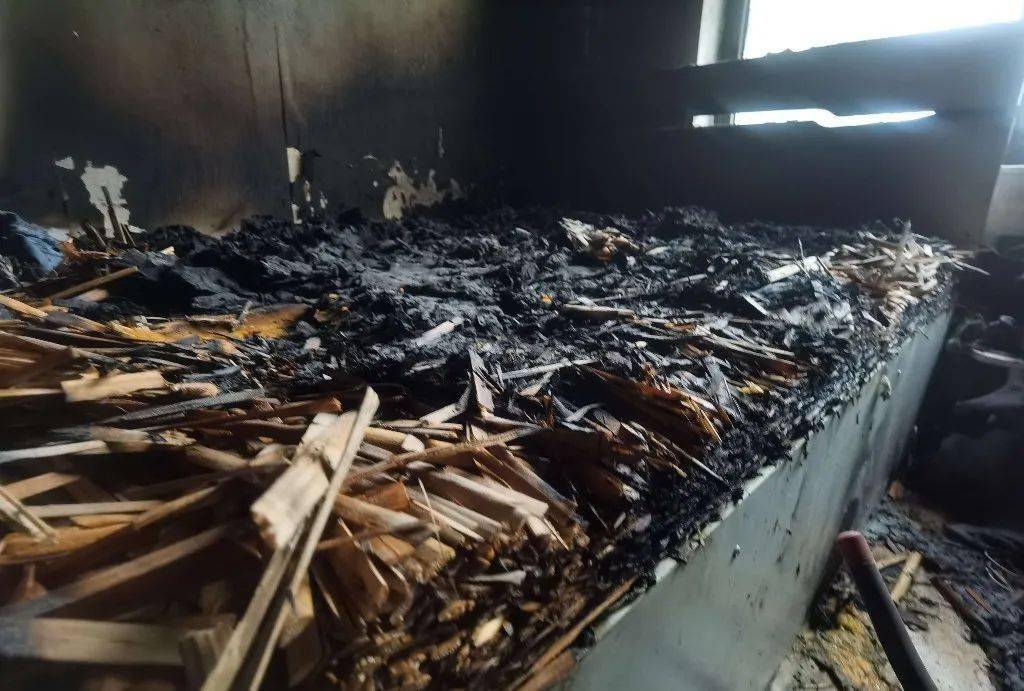 爱达88小区一群租房发生火灾