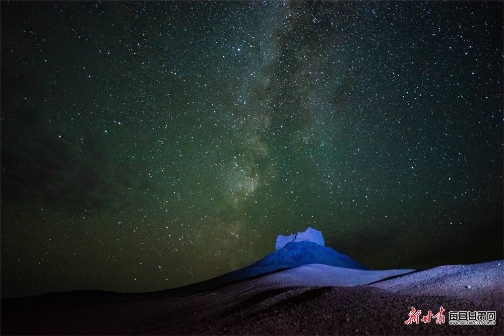 阳关|敦煌古阳关：大漠日落显苍茫 星汉璀璨夜未央