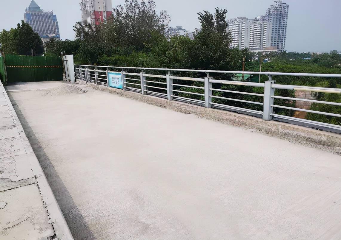 关注巩义新兴桥人行道改造已启动预计10月中下旬完工