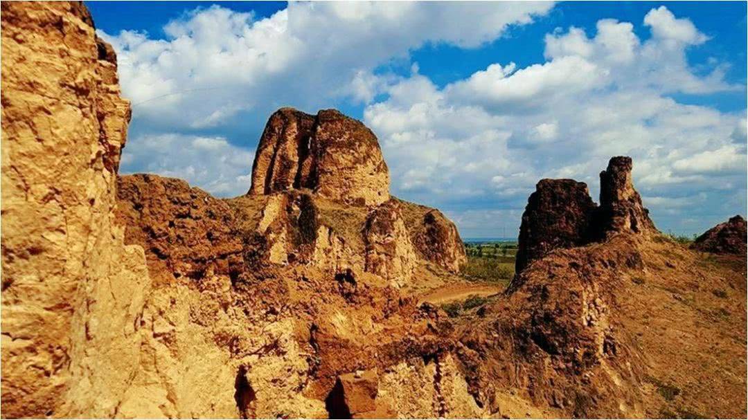 在远方丨渭源战国秦长城大地之上的苍茫背影