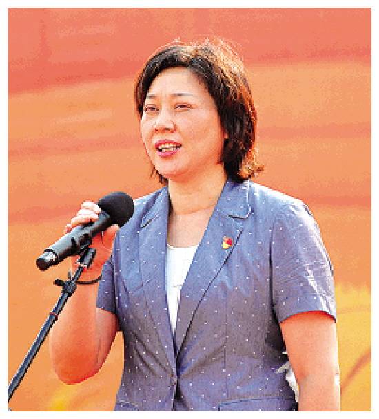 桂林永福县庆祝2021年中国农民丰收节赵奇玲参加活动