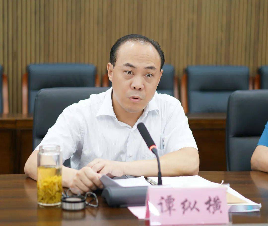 当天,刘宏程一行先后来到开发区派出所,荆林派出所,开