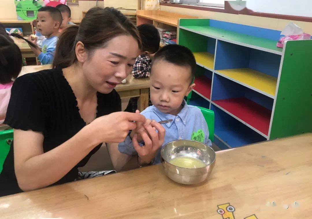 活动|镇安县幼儿园开展小班幼儿开学活动