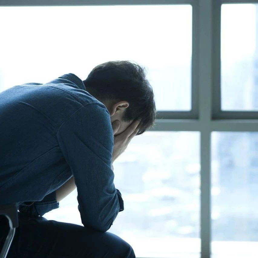 小伙面试总碰壁,竟是得了这种病!很多年轻人中枪,背后值得我们每个人深思_建议