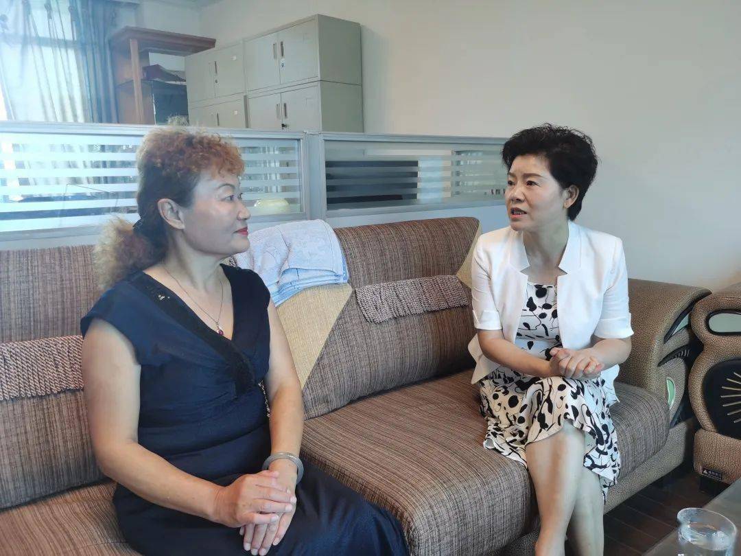 温仕红赴腾冲开展民营企业走访调研