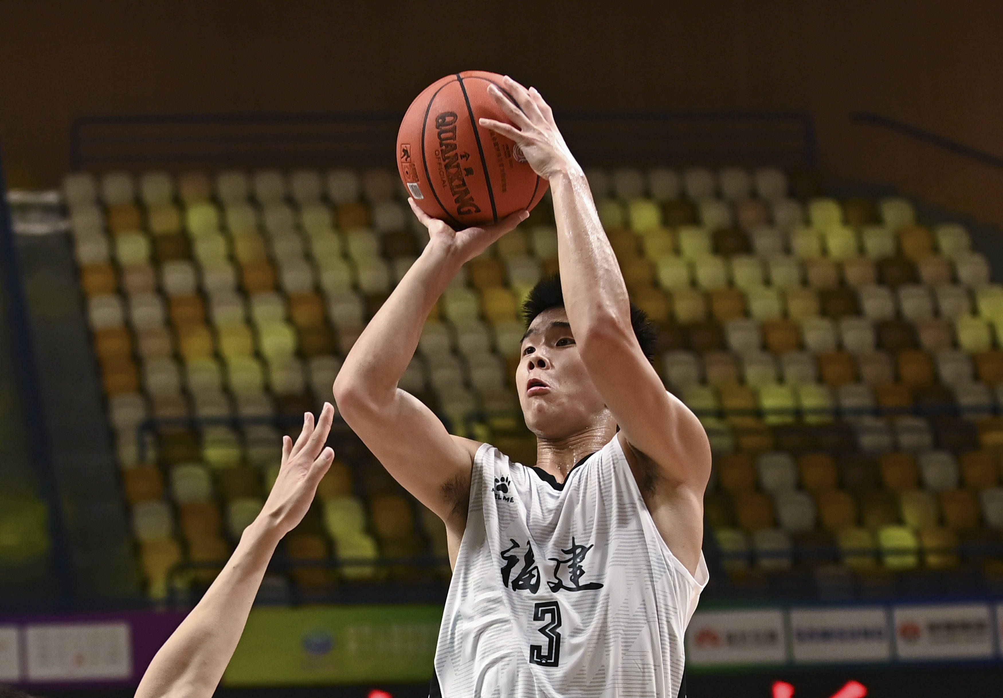 篮球——五人制男子19岁以下组:广东胜福建