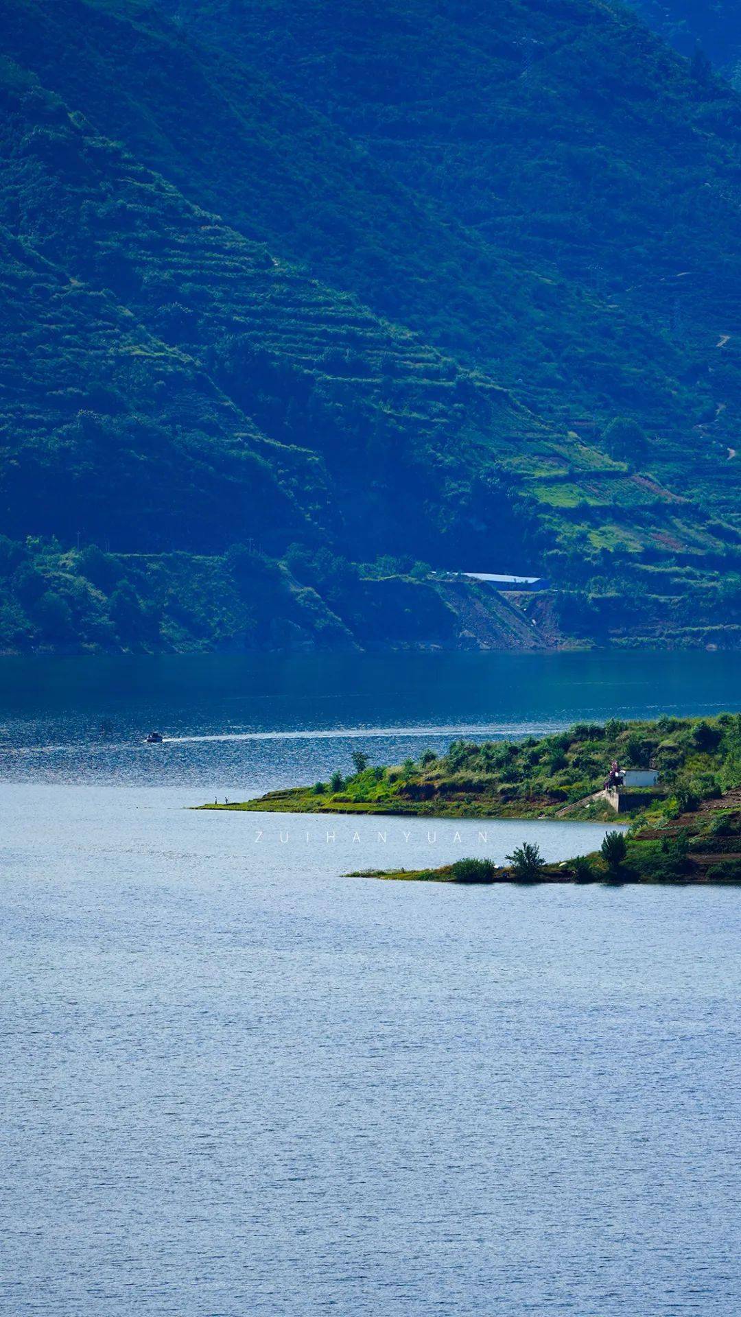 美图蓝天白云碧水初秋的汉源湖怎能如此之美