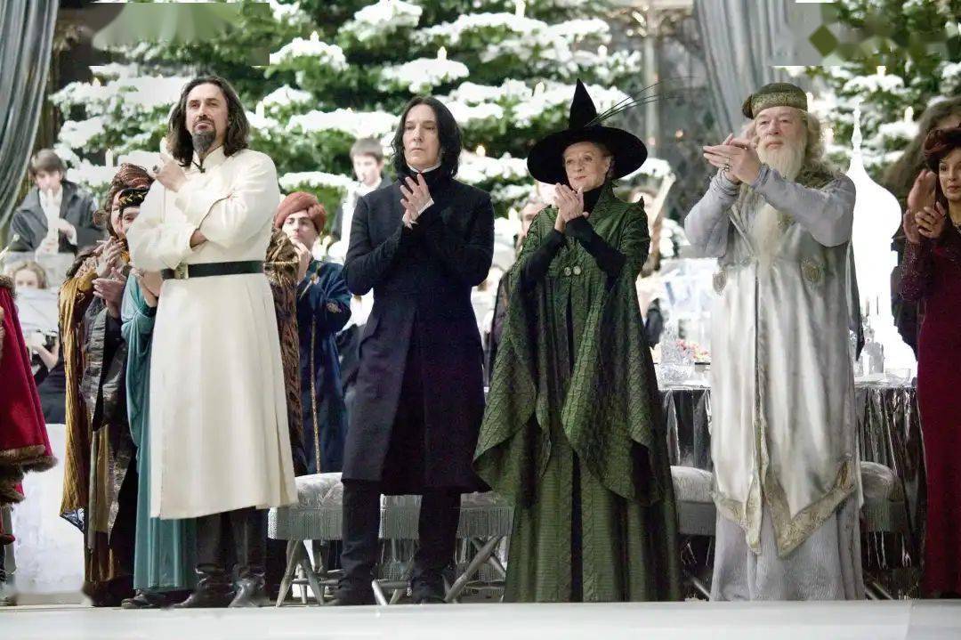 霍格沃茨的来信|魔法师返校的正确穿搭方式!