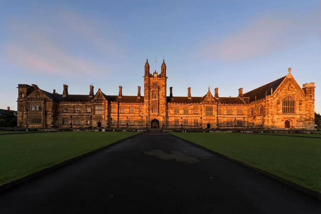 在"霍格沃兹学院"上学是种什么体验?_大学