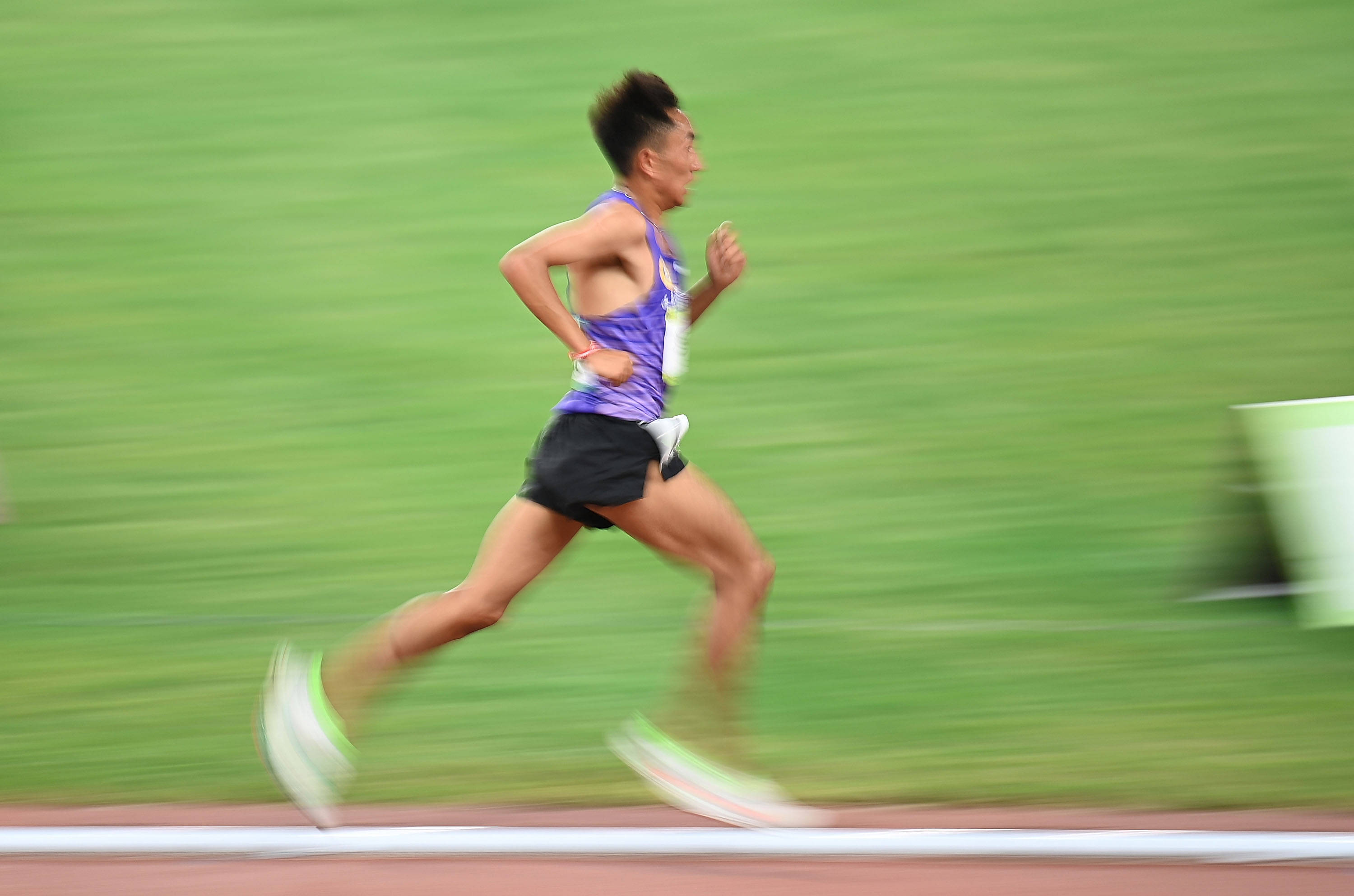 田径——男子10000米决赛赛况