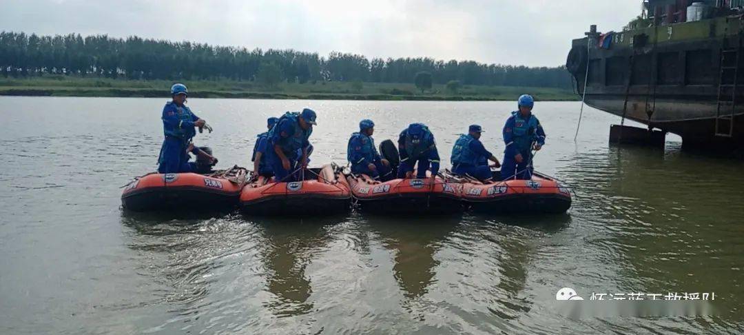 2021年9月21日7:40,怀远县蓝天救援队又集结31名队员,并且调包集,常坟