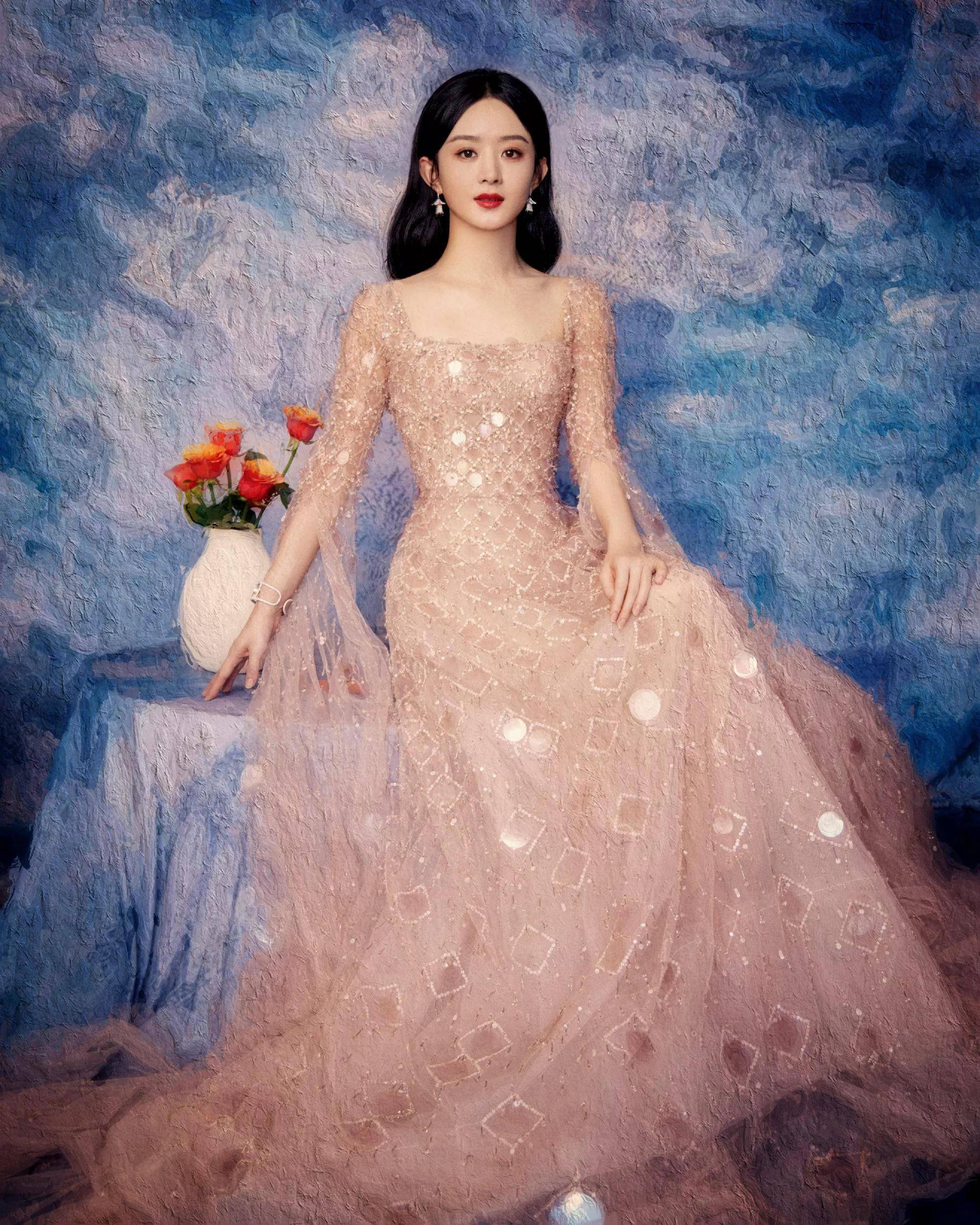 赵丽颖中秋节素色长裙写真:魅力公主颖