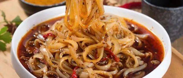 一夜大卖3000+袋!这款开袋即食的汉中面皮成为了“爆款”!特价抢购中..._小皮