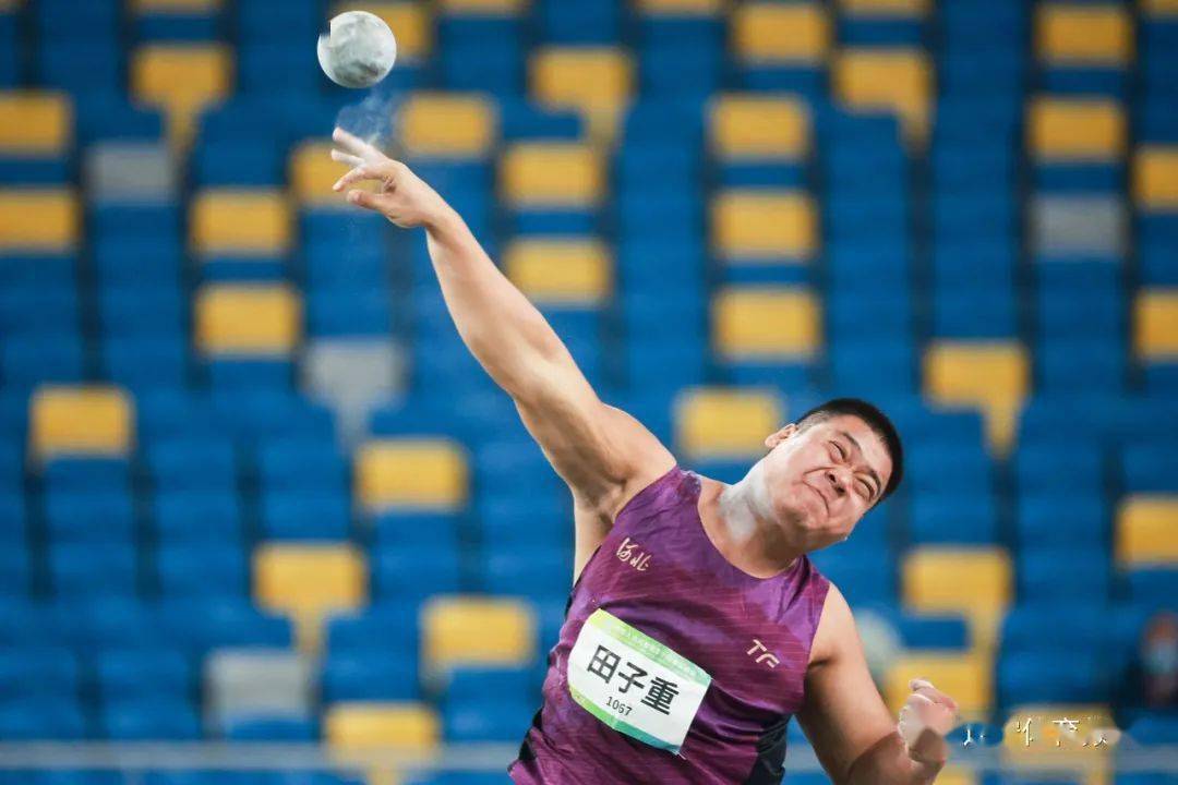 辽宁队刘洋勇夺十四运男子铅球金牌