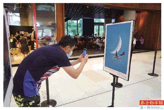 时间看月展，学摄月，过中秋