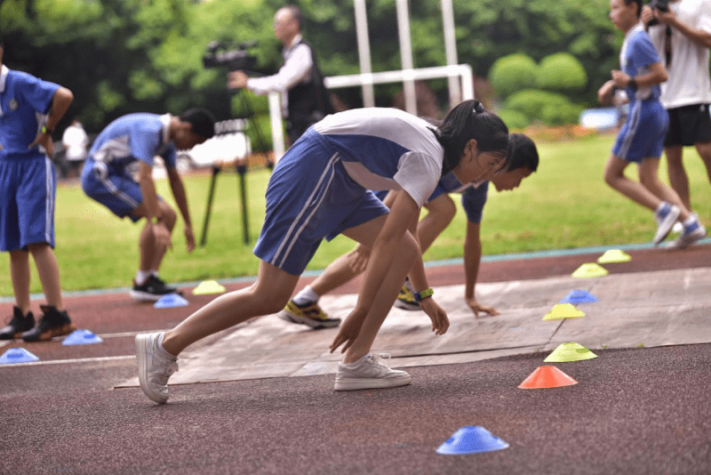 邱成瑜|“双减”后体育课怎么上？深圳市学校体育工作大会近日召开