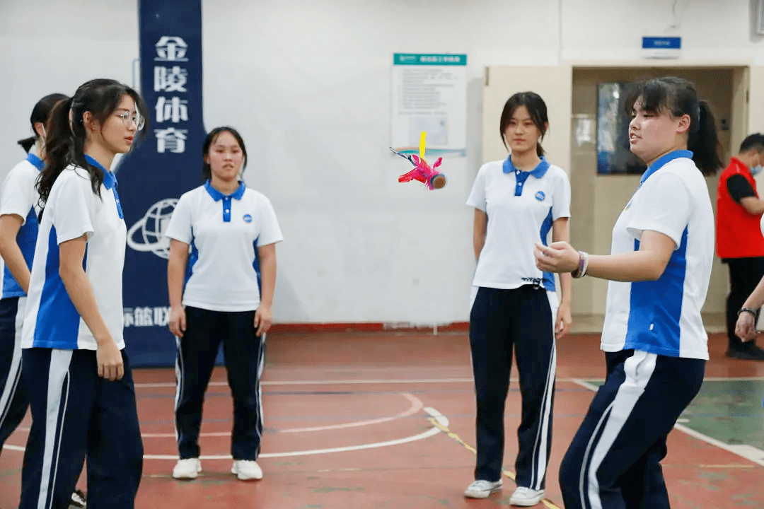 气球|有趣又有爱！深圳第二外国语学校举办“宿舍节”活动