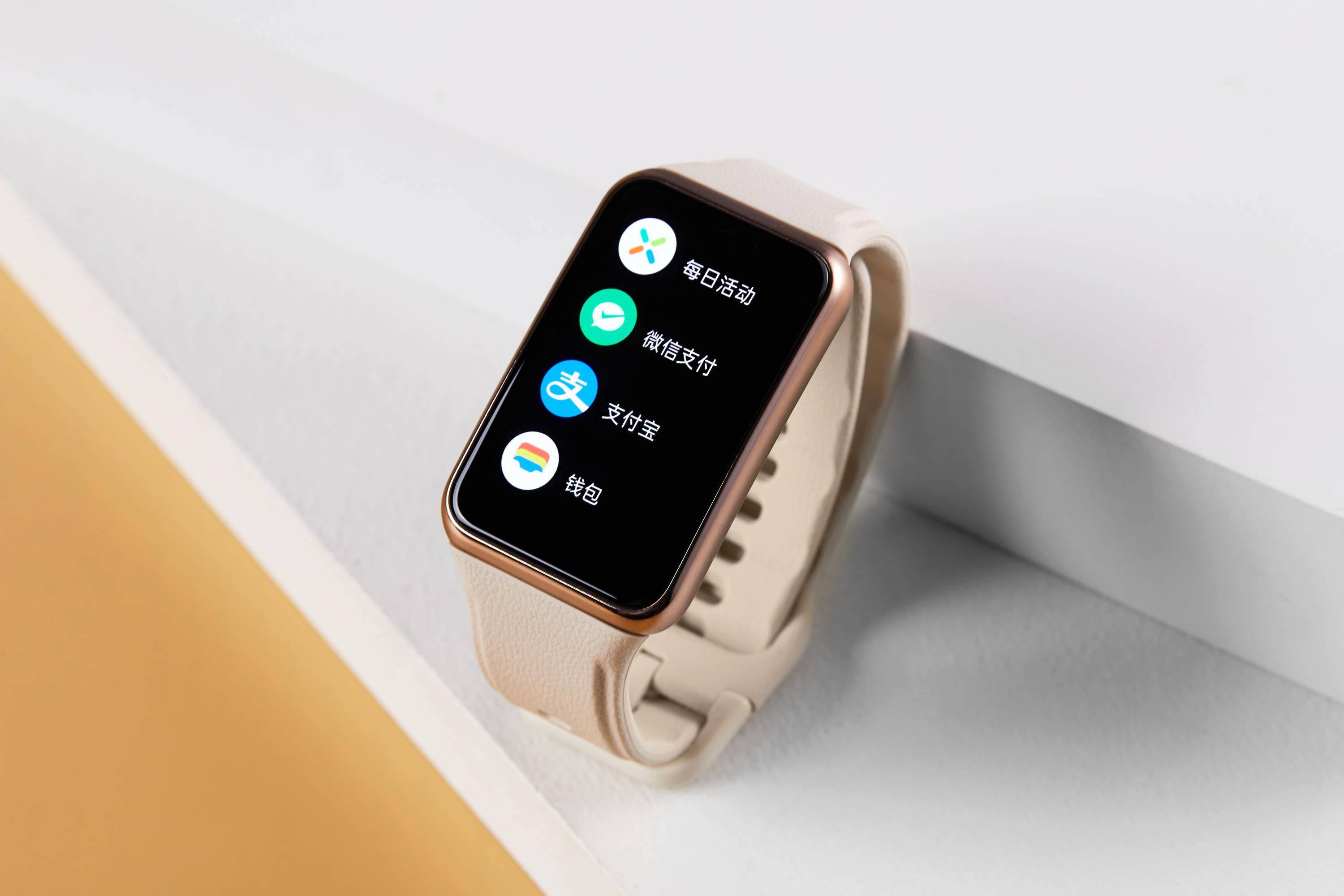 续航无忧,功能实用!国庆出门浪首推绿厂这款百元超强手表