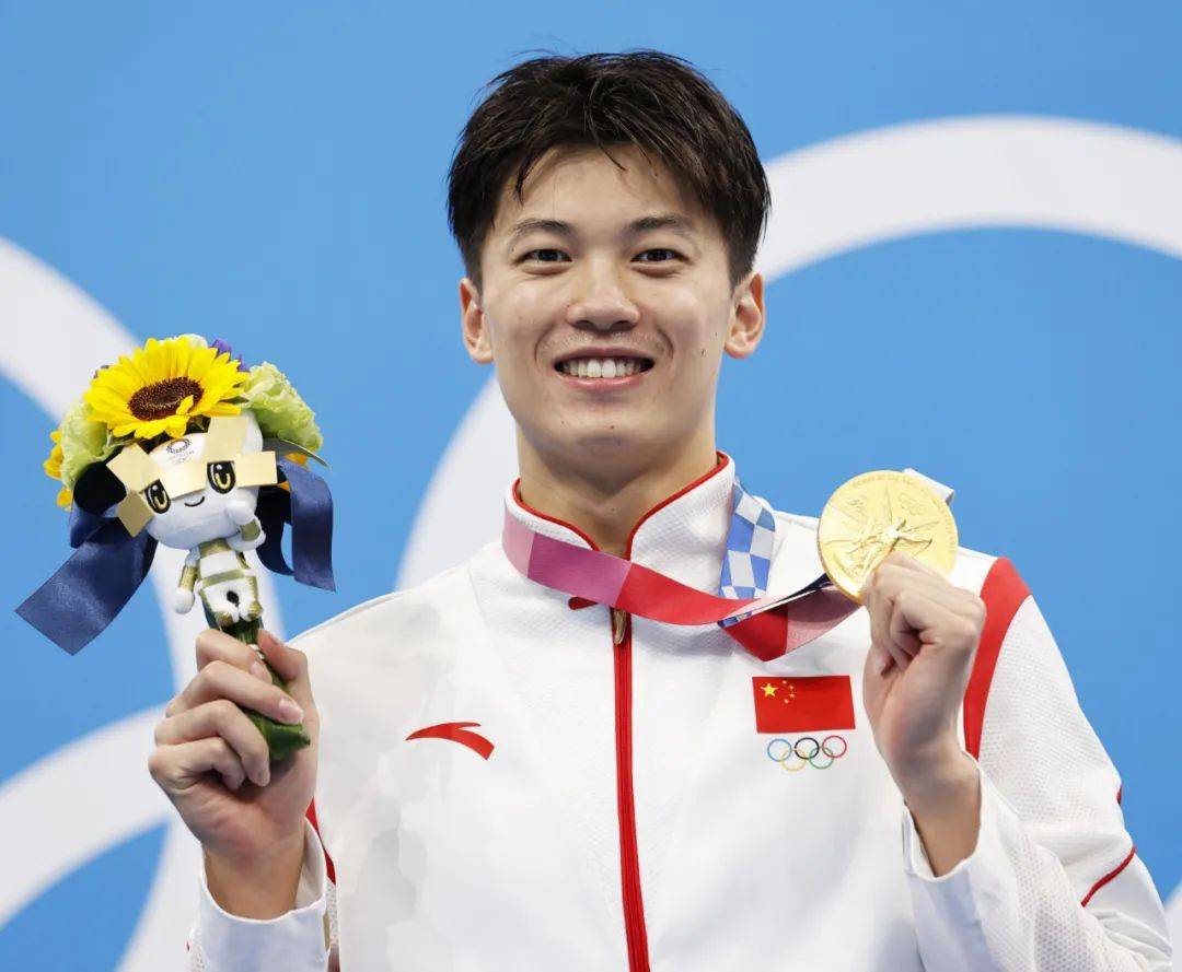强👍覃海洋破男子100米蛙泳亚洲纪录夺全国冠军，快原纪录0.7秒-直播吧