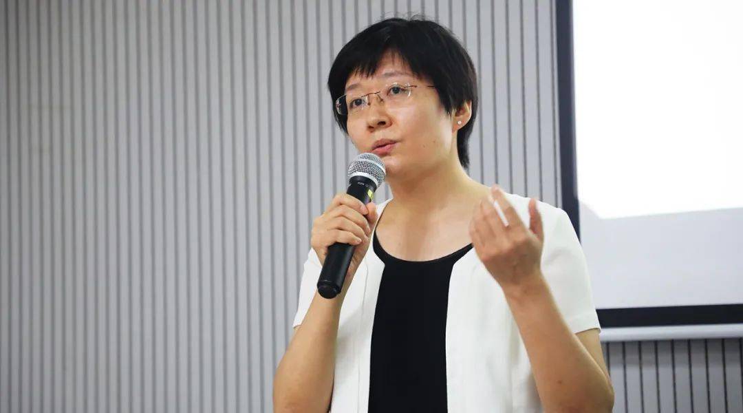 远离"垃圾"食品 珍视成长健康——中山大学营养学杨丽丽教授讲座小记