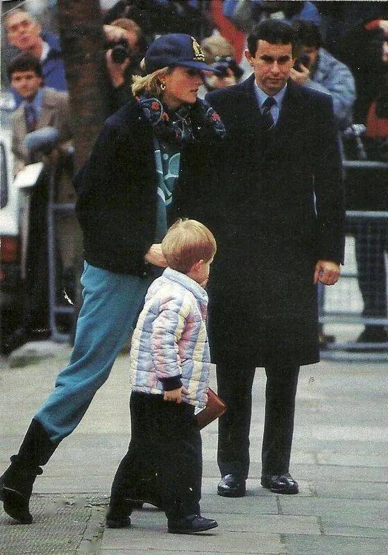 电影 夏天当辣妹，秋天就做酷女孩吧