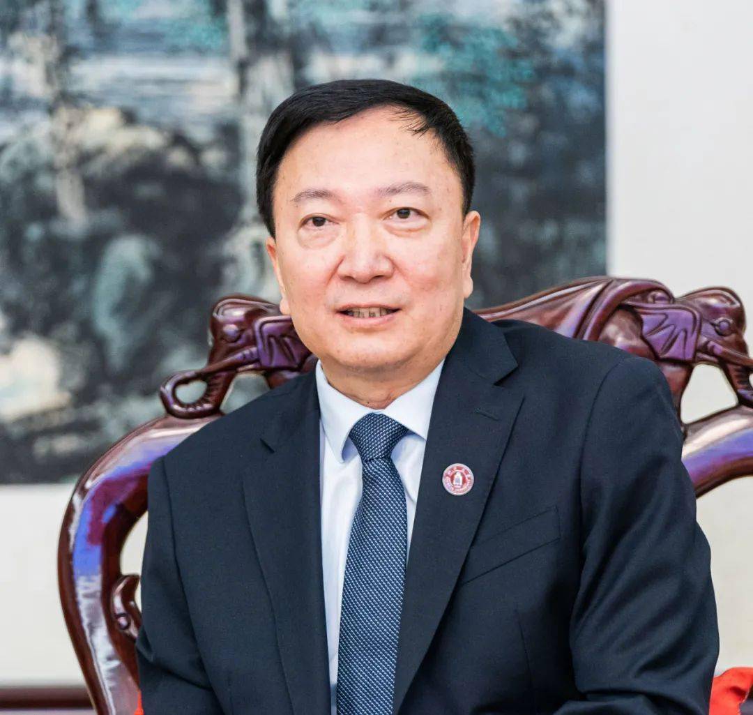1个亿! 华西医院刘进教授捐款设立专项基金培养优秀住院医师!_培训