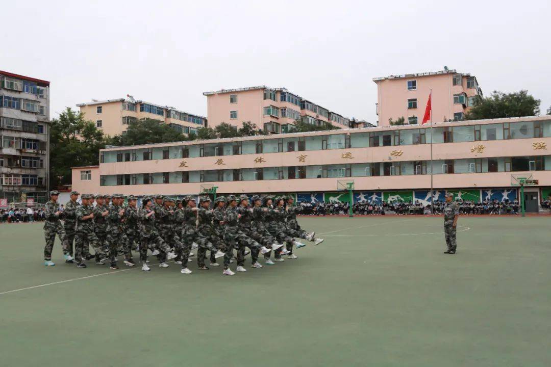 阳泉二中我校20212022学年秋季运动会隆重开幕