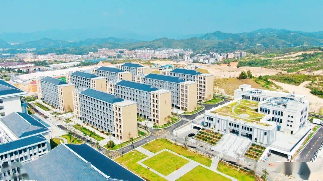 好消息长汀一中高中部搬迁新校区啦百年新汀中梦想再启航