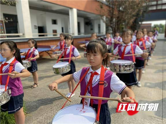 国庆|赫山区紫竹学校：共迎国庆 厚植爱国情怀