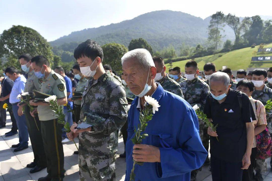 赓续红色基因传承英烈精神我区举行烈士纪念日公祭活动