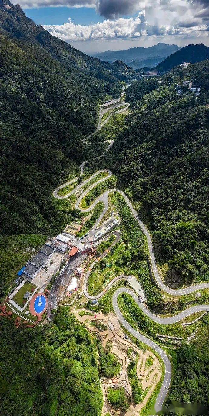 打卡全新龟峰山 抖音短视频大赛热力开赛 快来邂逅醉美秋景 景区