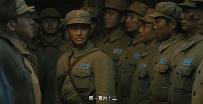 志愿军|哭了！吴京4年后的封神之作，藏着中美两国都不敢遗忘的往事